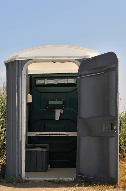 Best Emergency porta potty rental  in Sullivan, IN